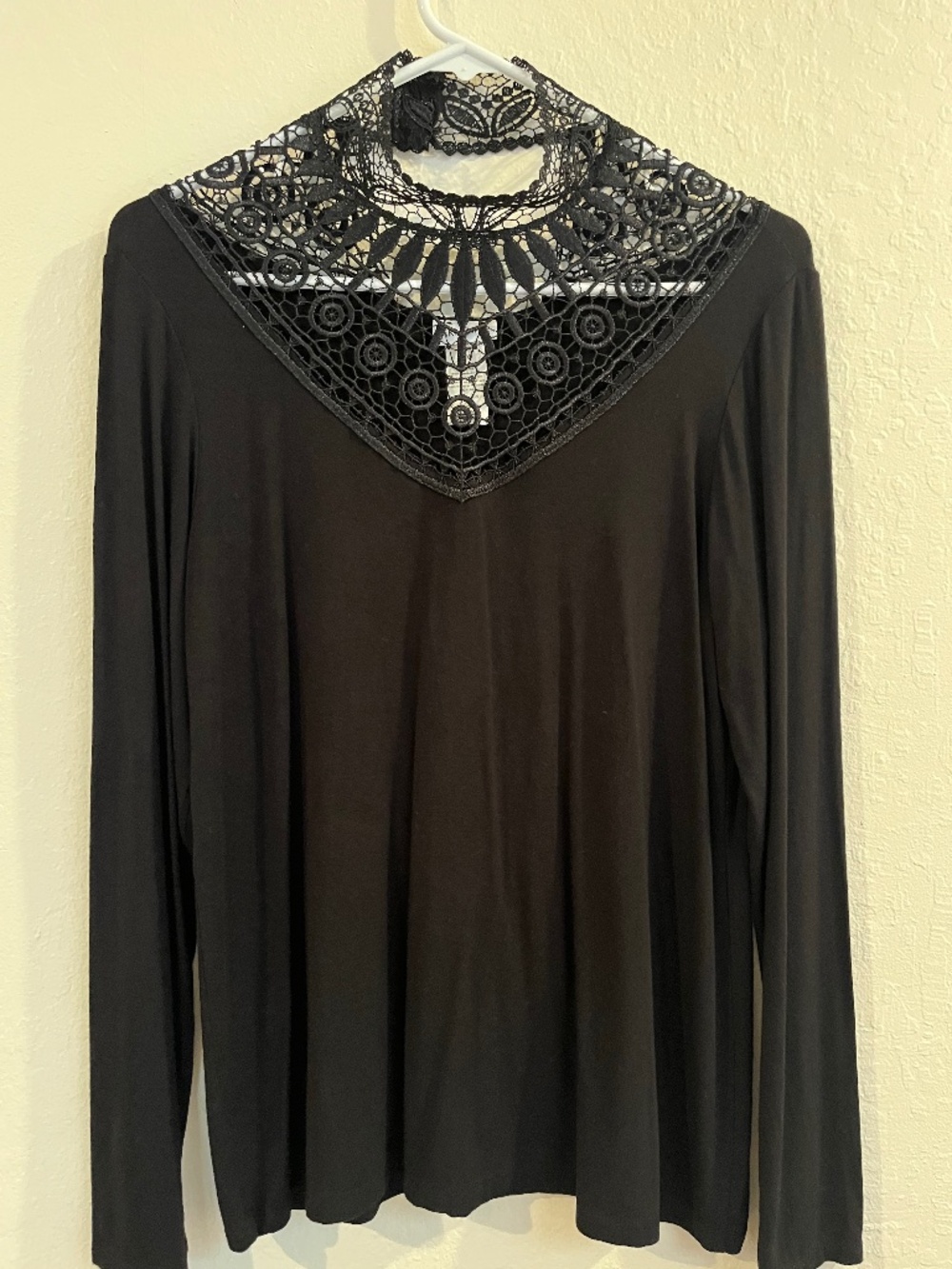 ARIANNE TERI LONG SLEEVE HIGH COLLAR TOP